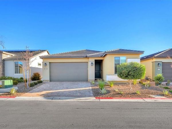 10080 Chrysolite Place, Las Vegas, NV 89143