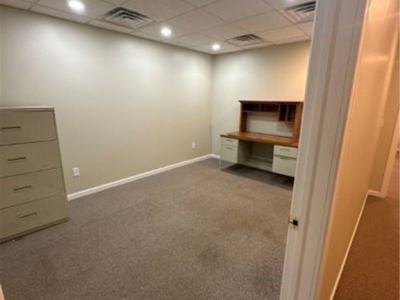 119 E Market Street, Orrville, OH 44667 Photo 4