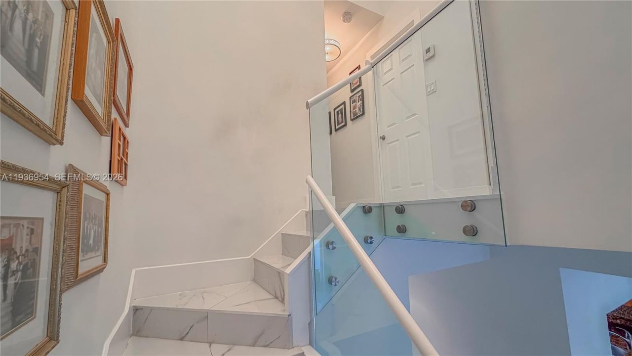 3525 Magellan Cir, Aventura, FL 33180 Photo