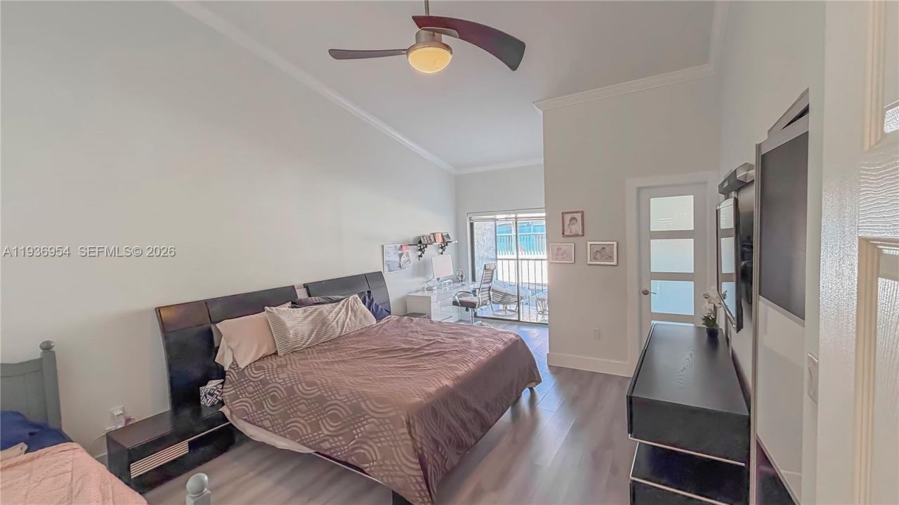 3525 Magellan Cir, Aventura, FL 33180 Photo