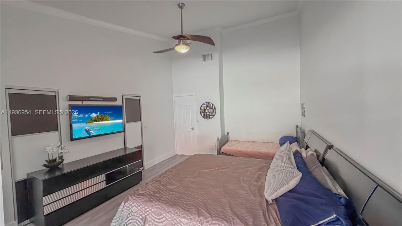 3525 Magellan Cir, Aventura, FL 33180 Photo