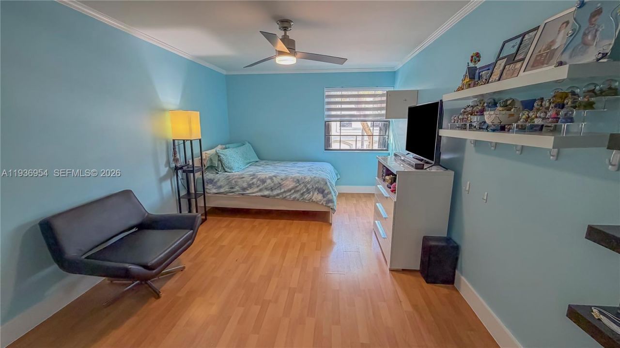 3525 Magellan Cir, Aventura, FL 33180 Photo