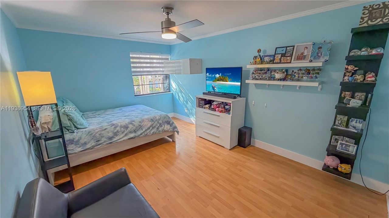 3525 Magellan Cir, Aventura, FL 33180 Photo