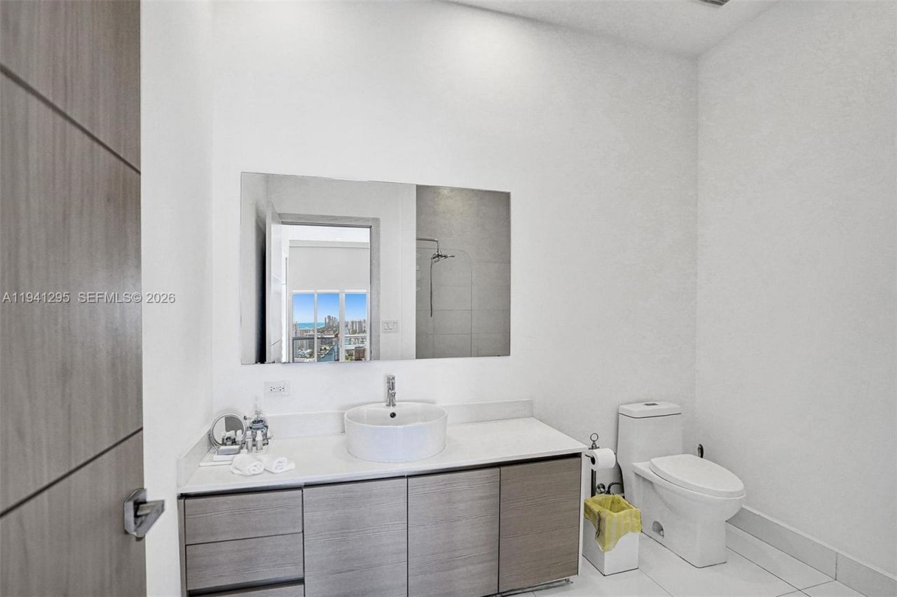 2600 E Hallandale Beach Blvd , Unit T3303, Hallandale Beach, FL 33009 Photo