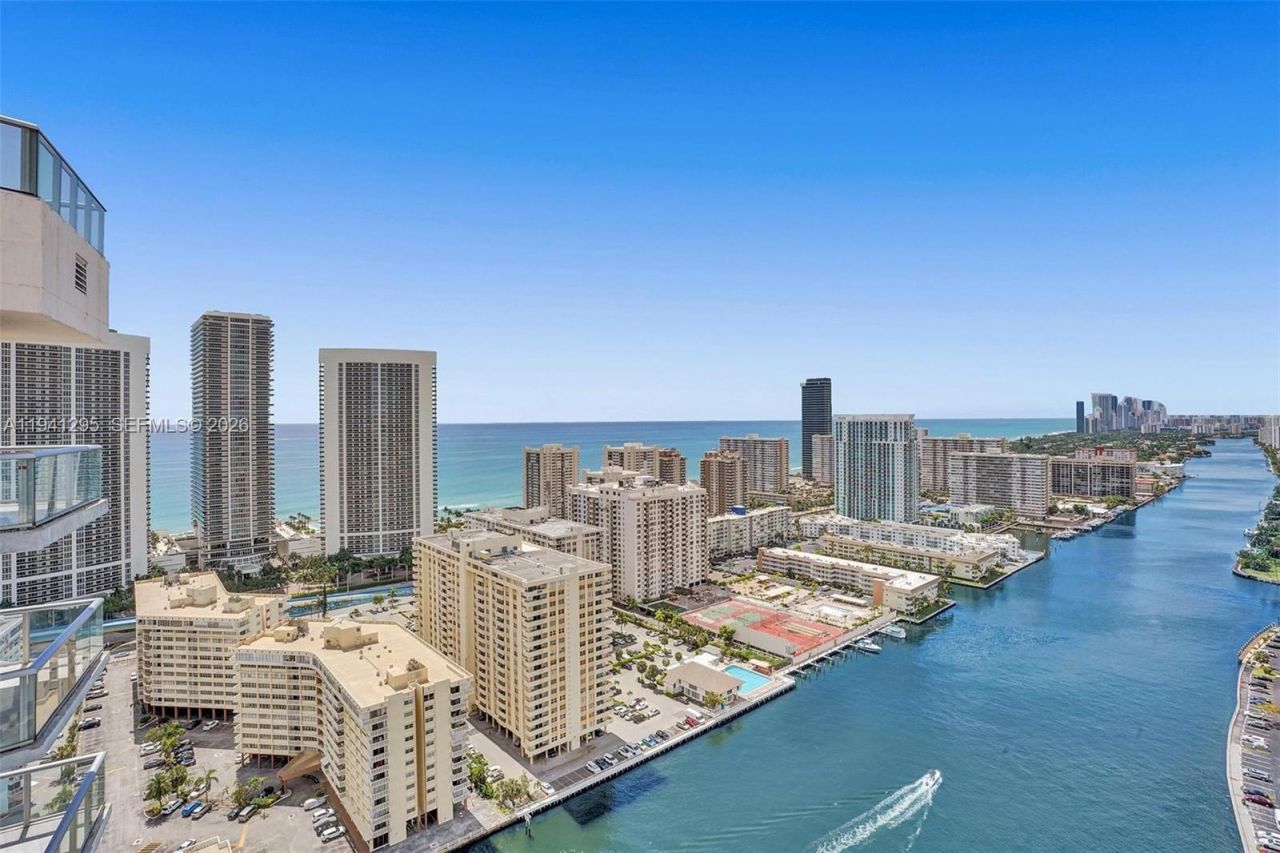 2600 E Hallandale Beach Blvd , Unit T3303, Hallandale Beach, FL 33009 Photo