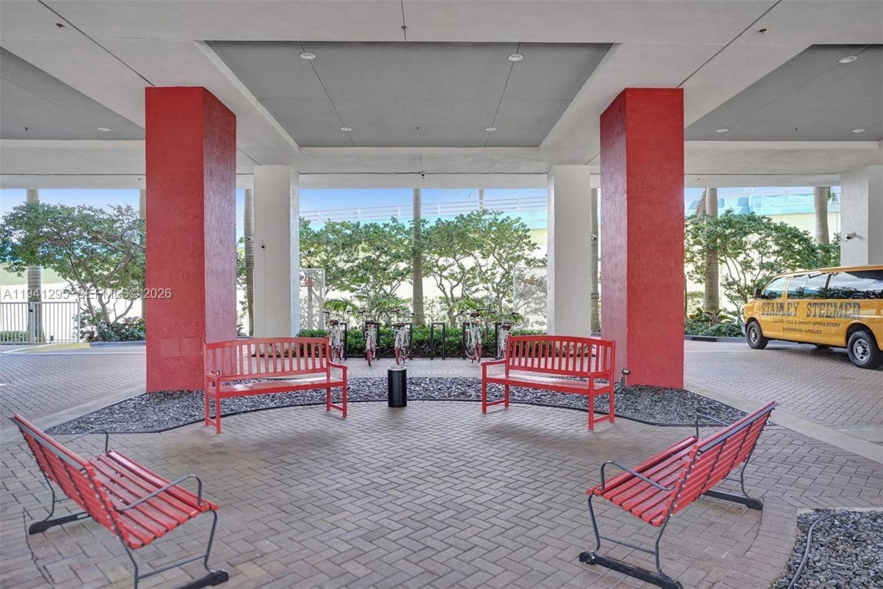 2600 E Hallandale Beach Blvd , Unit T3303, Hallandale Beach, FL 33009 Photo
