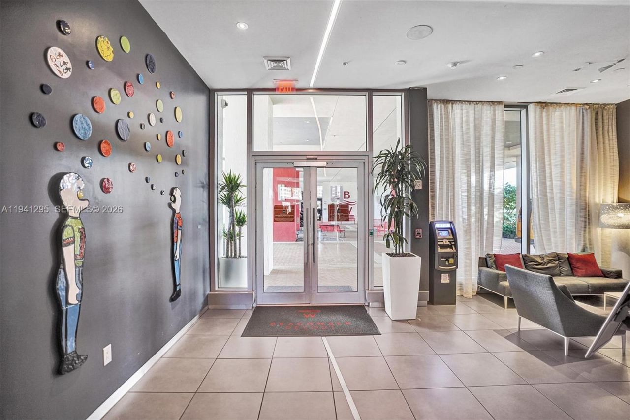 2600 E Hallandale Beach Blvd , Unit T3303, Hallandale Beach, FL 33009 Photo