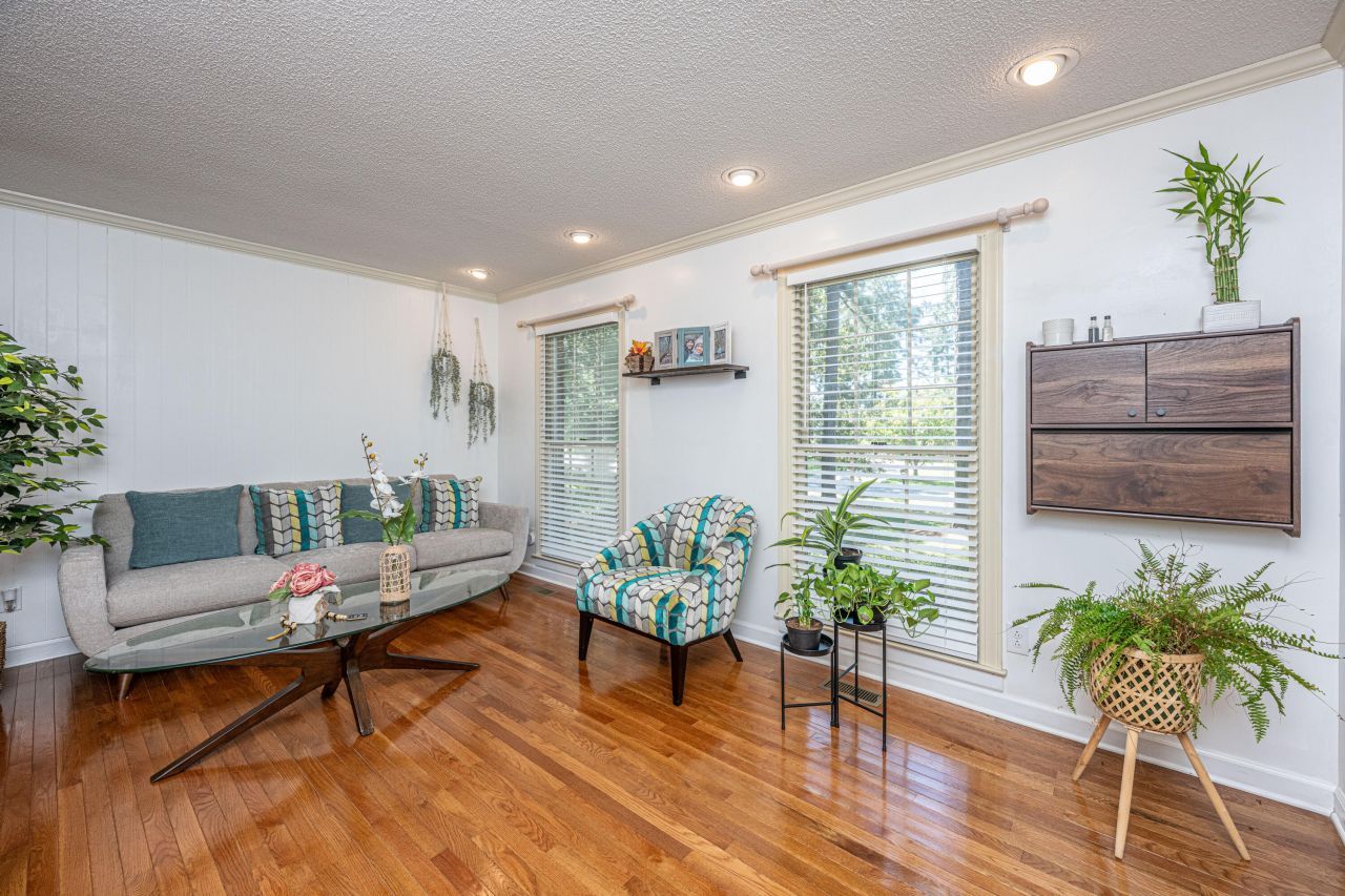 229 Cooper Drive Photo 14