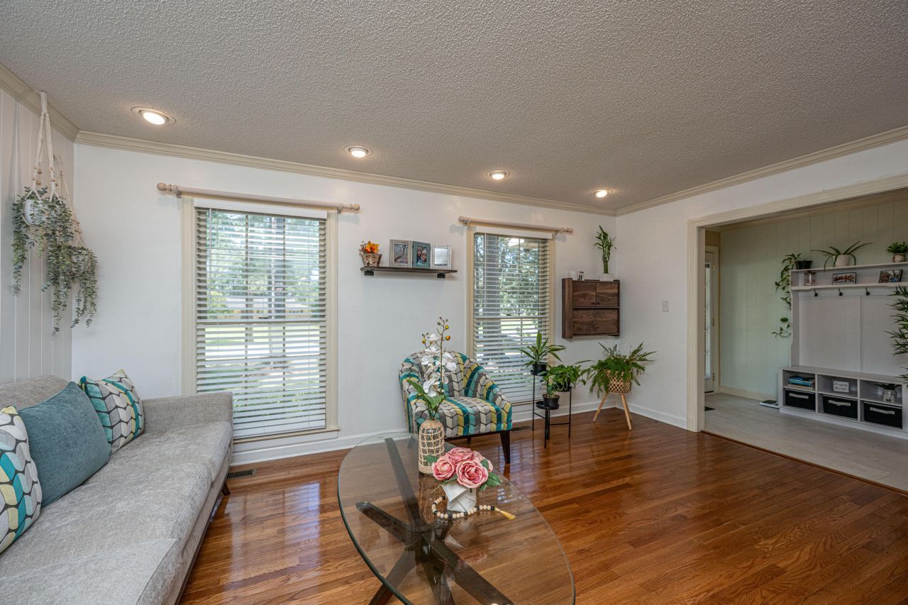 229 Cooper Drive Photo 15