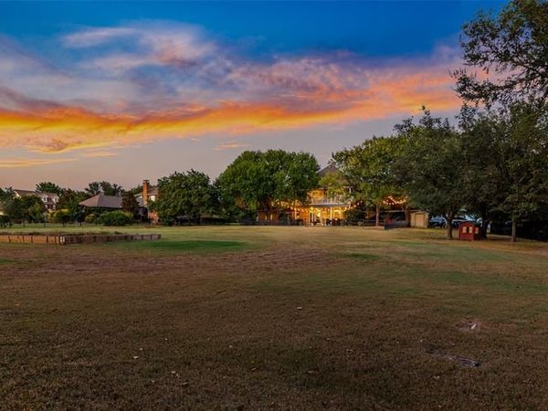 820 Windlake Circle, Heath, TX 75032