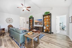 304 Lakota Loop photo 4