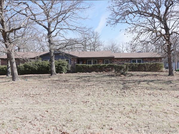 7595 E 19th Street S, Muskogee, OK 74403