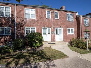 200 MAPLEWOOD DRIVE, Unit CONDO 4, POTTSTOWN, PA 19464