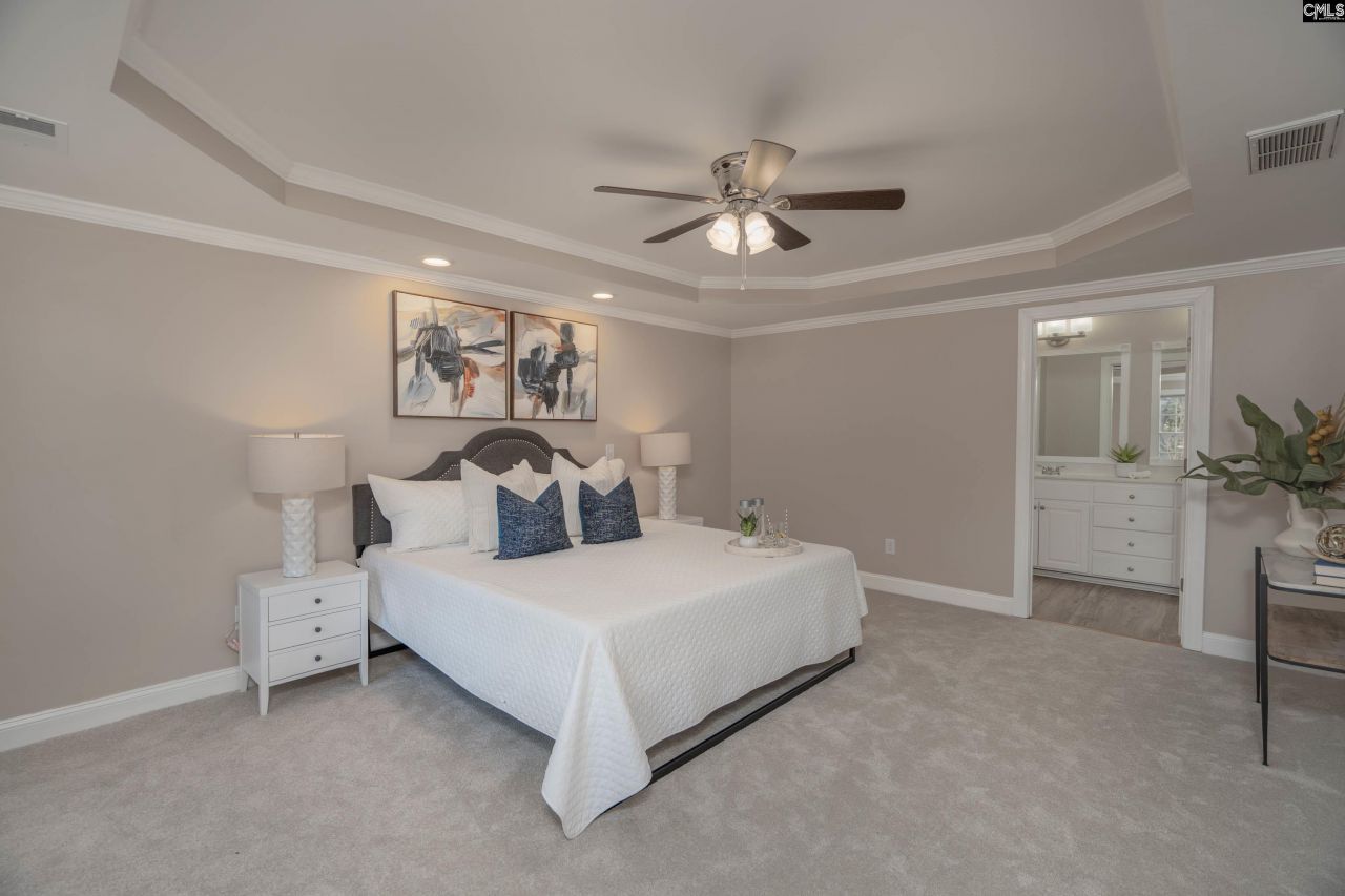 4 Hiland Court Photo 16