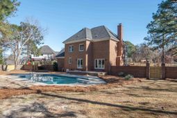 4 Hiland Court photo 4