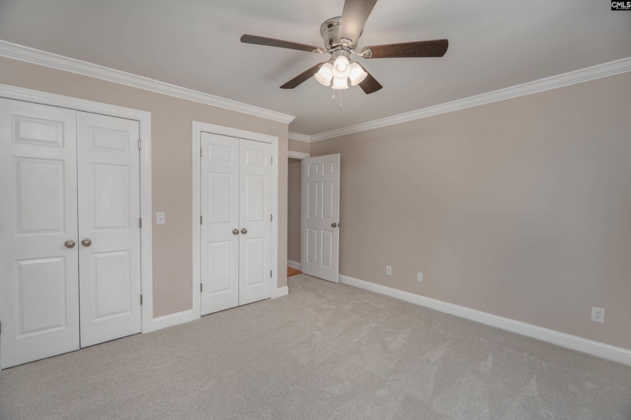 4 Hiland Court Photo 29