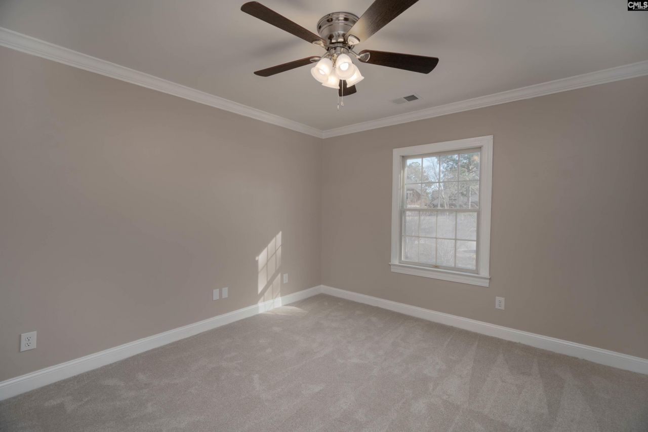 4 Hiland Court Photo 31