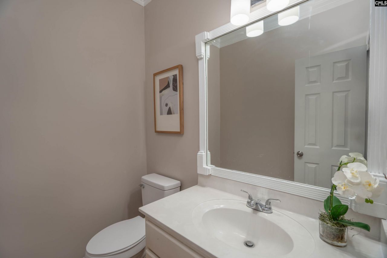 4 Hiland Court Photo 36