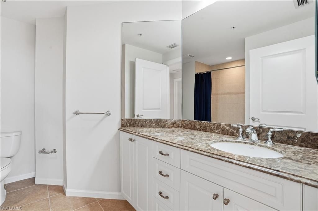 5793 Cape Harbour Dr, Unit 1113, Cape Coral, FL 33914 Photo