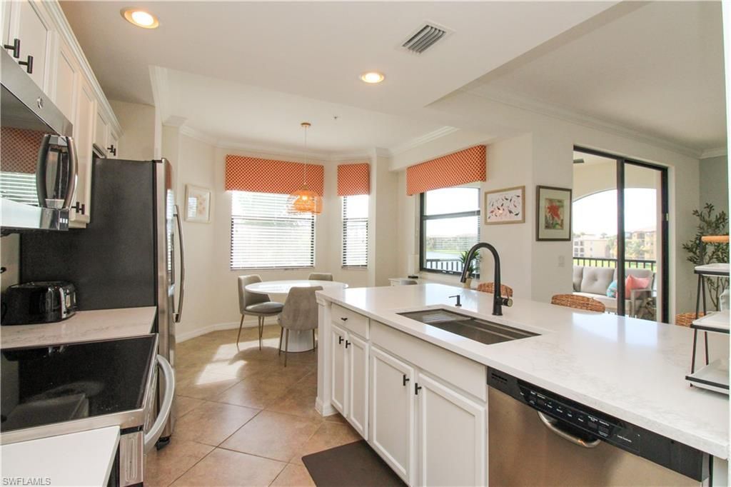 9554 Trevi Ct, Unit 4737, Naples, FL 34113 Photo