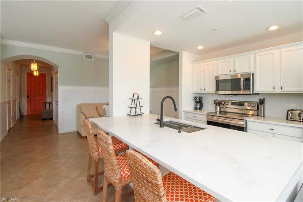 9554 Trevi Ct, Unit 4737, Naples, FL 34113 Photo