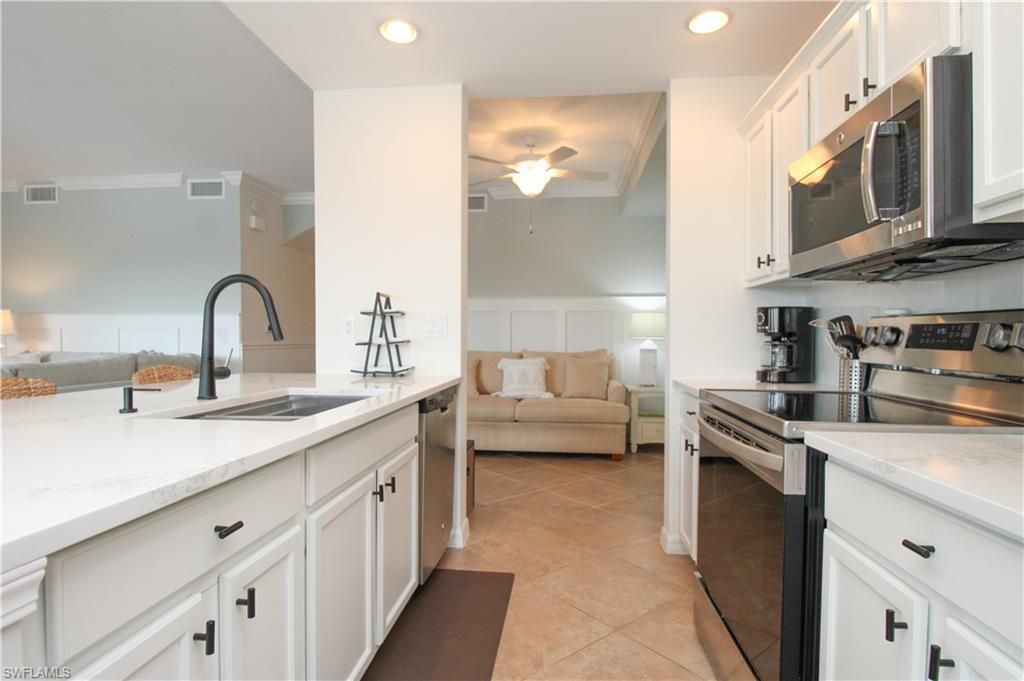 9554 Trevi Ct, Unit 4737, Naples, FL 34113 Photo
