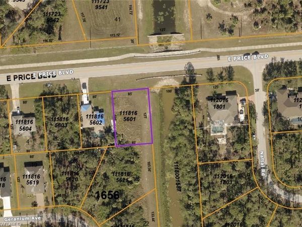 E Price BLVD, NORTH PORT, FL 34288