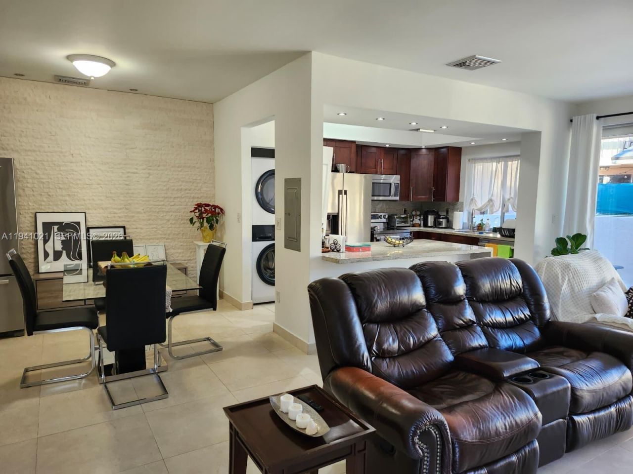 9195 Fontainebleau Blvd, Unit 6, Miami, FL 33172 Photo