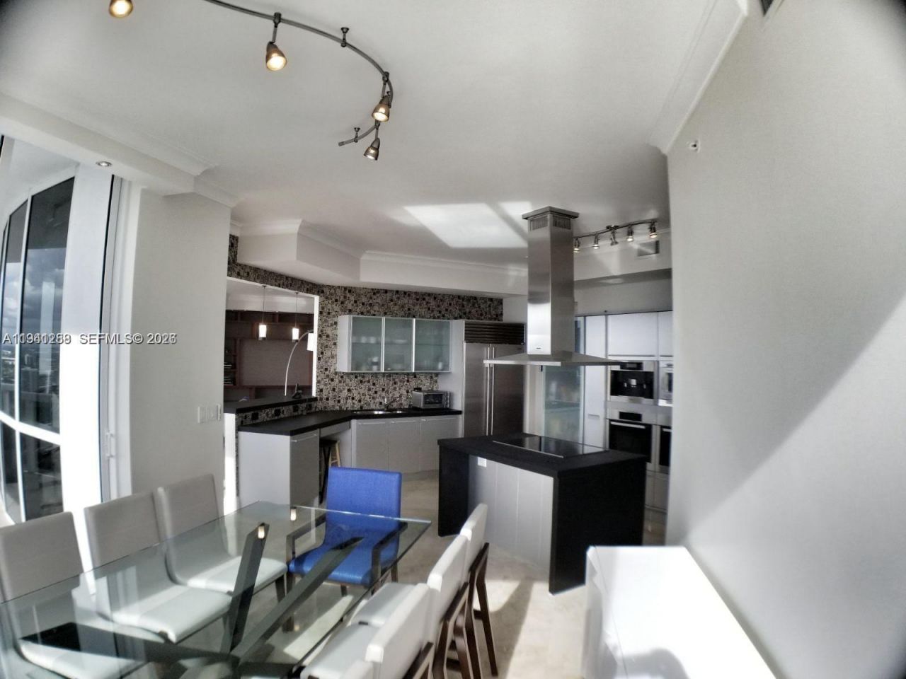 18201 Collins Ave , Unit 4301, Sunny Isles Beach, FL 33160 Photo