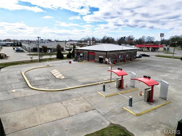 900 S Main Street, Sikeston, MO 63801