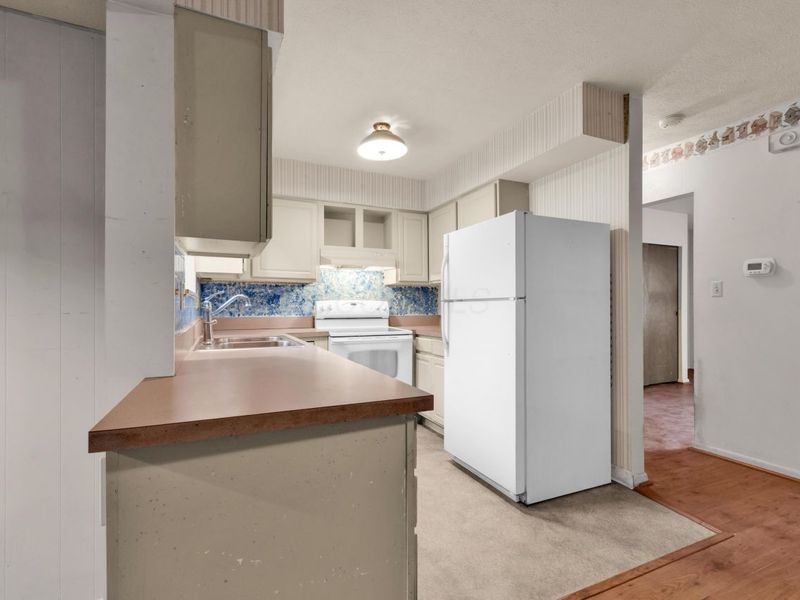 6747 Merwin Road, Columbus, OH 43235 Photo 10