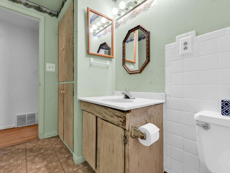 6747 Merwin Road, Columbus, OH 43235 Photo 26