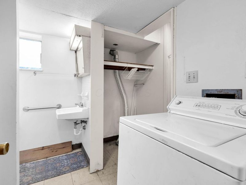 6747 Merwin Road, Columbus, OH 43235 Photo 30