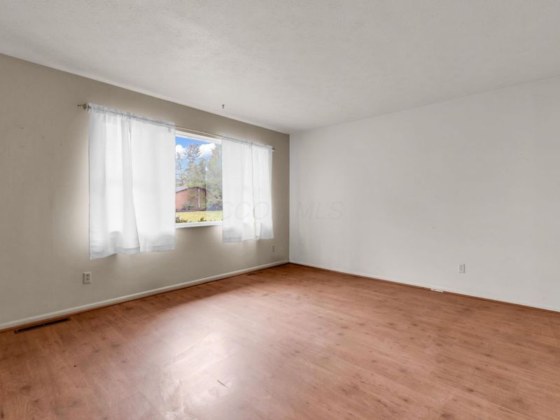 6747 Merwin Road, Columbus, OH 43235 Photo 6