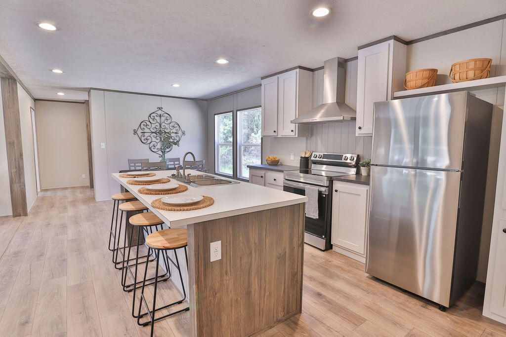 211 Rodenberry Road Photo 8