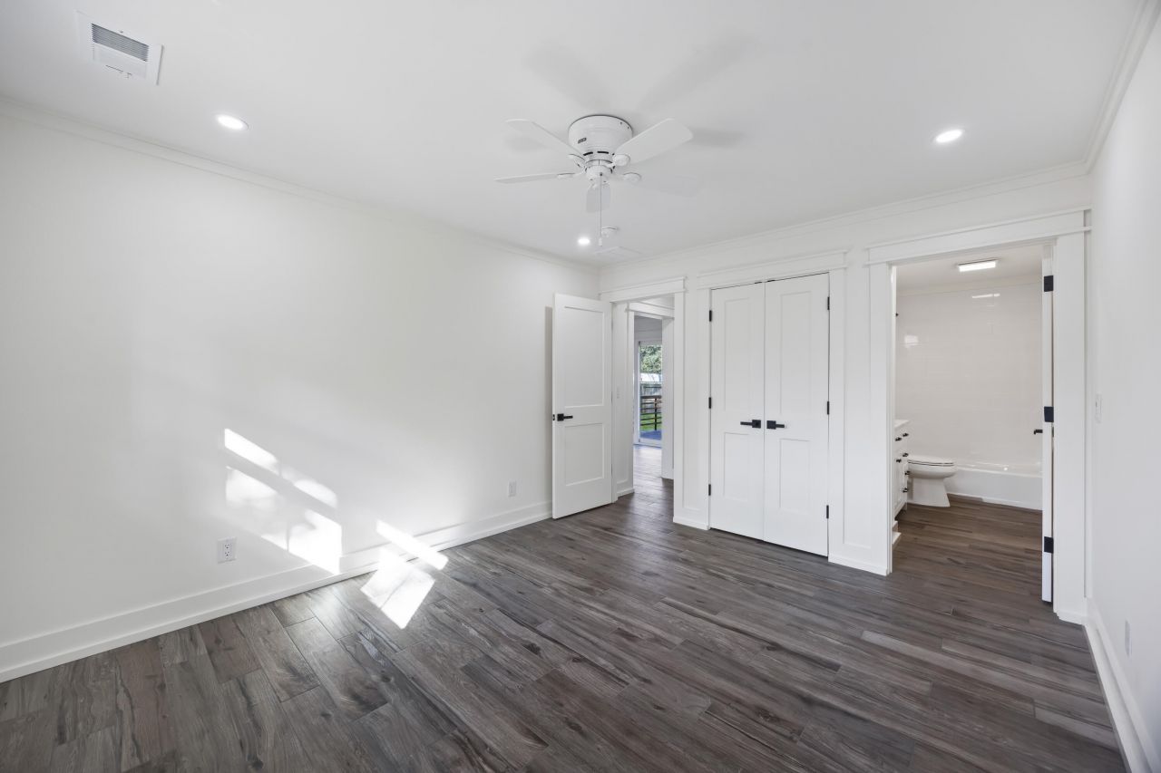 1328 Hermitage Avenue Photo 28