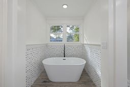 1328 Hermitage Avenue photo 4