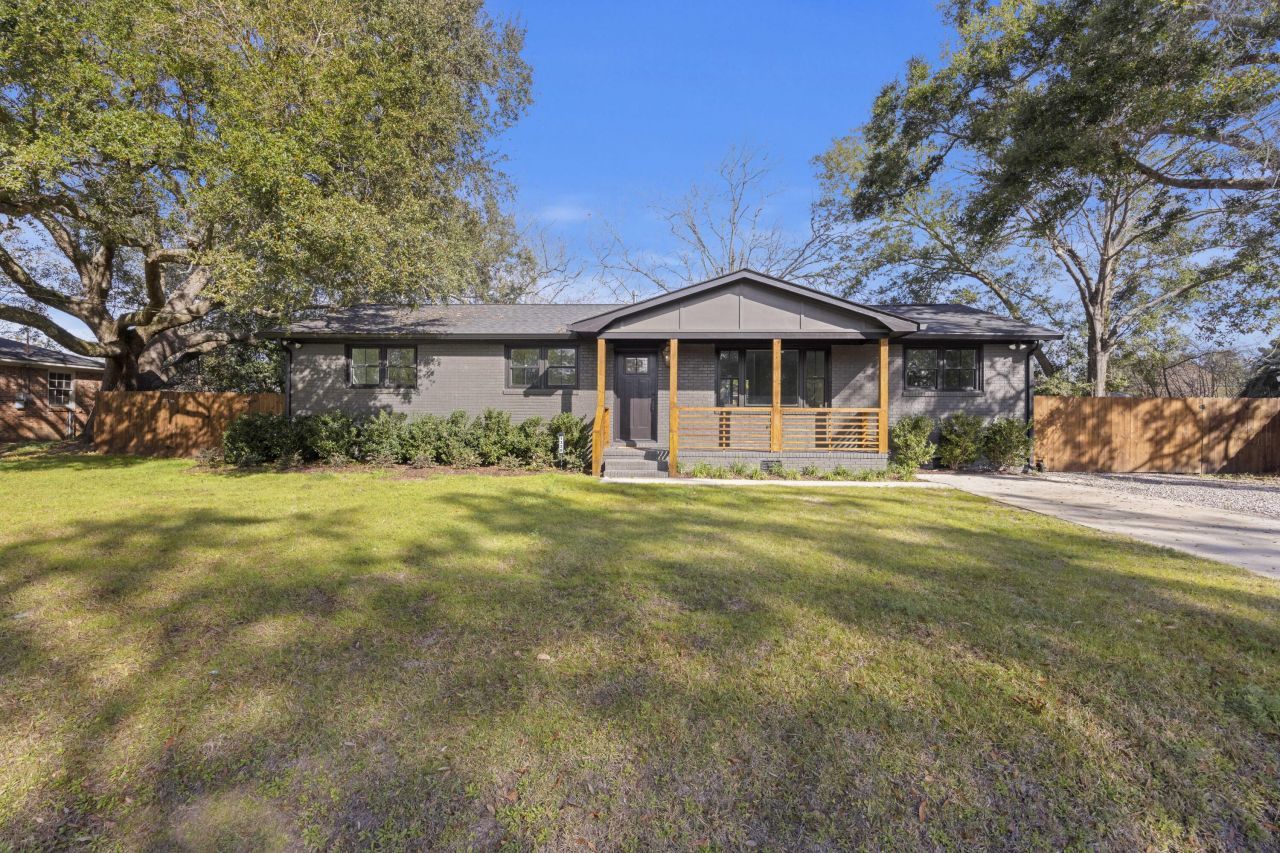 1328 Hermitage Avenue Photo 40