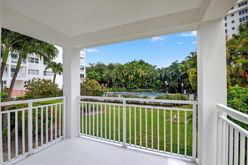 1000 Lowry Street, Unit 1f, Delray Beach, FL 33483 Photo