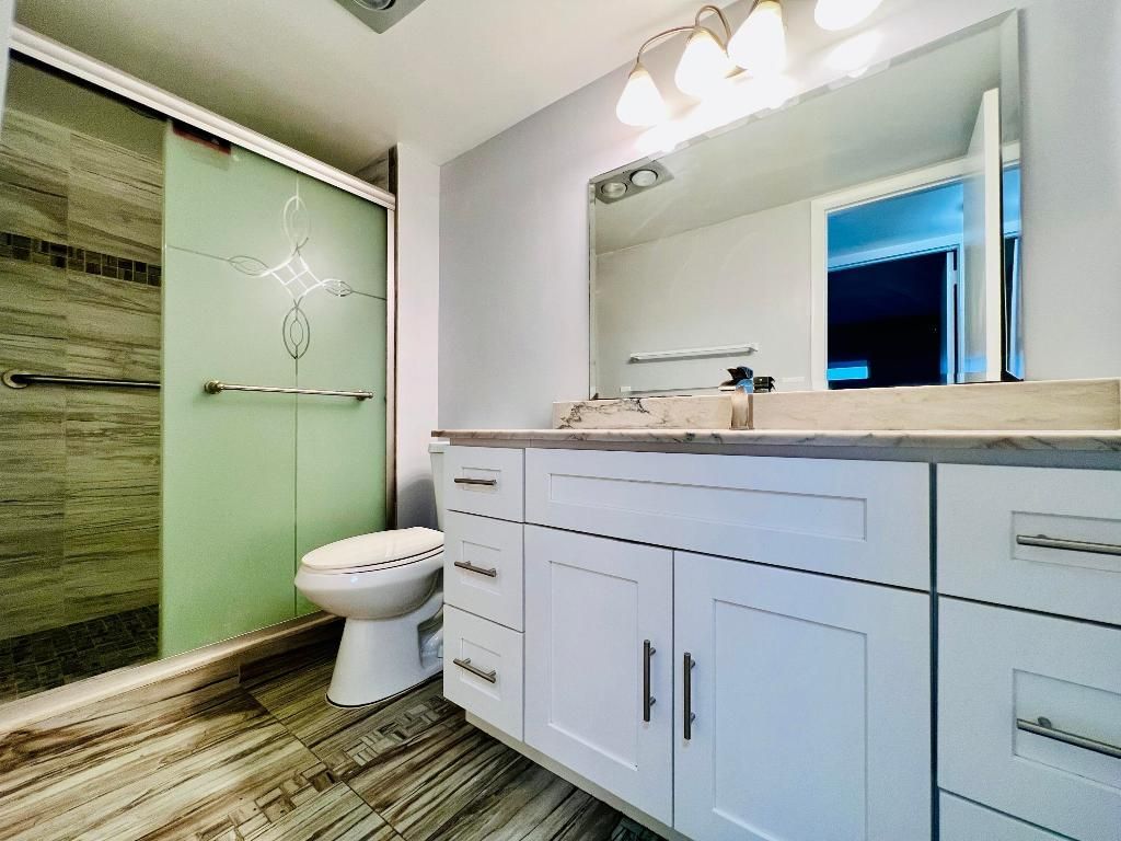 210 Somerset K, West Palm Beach, FL 33417 Photo