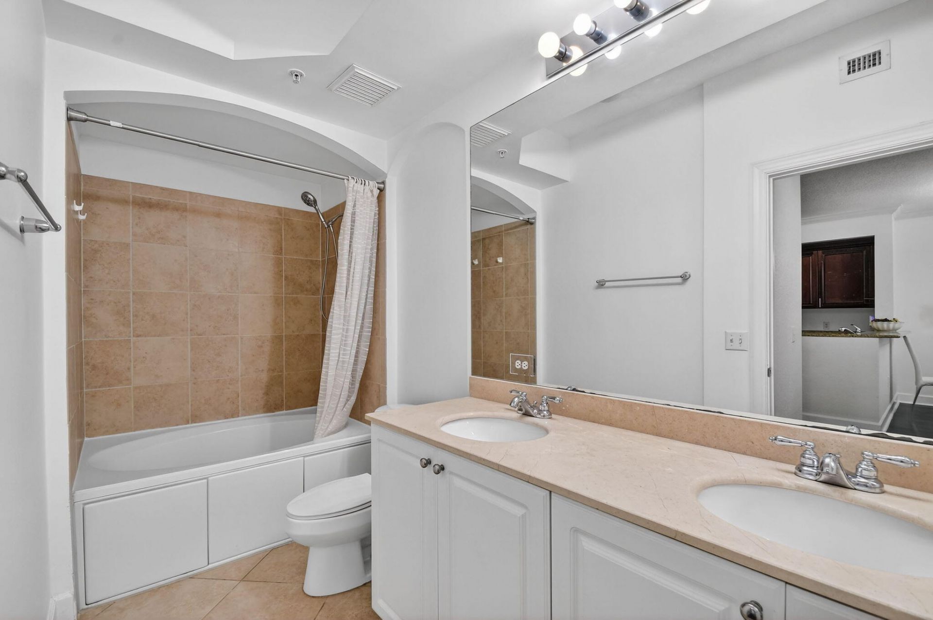 3110 Renaissance Way, Unit 110, Boynton Beach, FL 33426 Photo