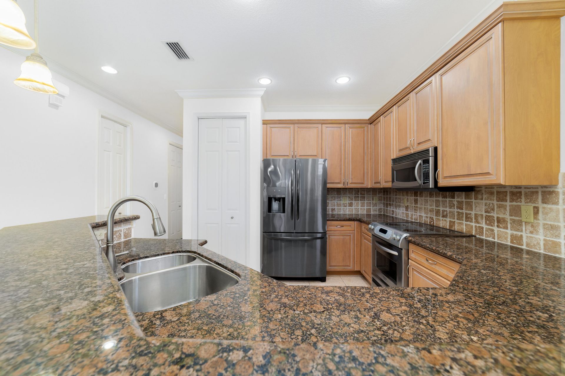 1601 Mariner Bay Boulevard, Fort Pierce, FL 34949 Photo