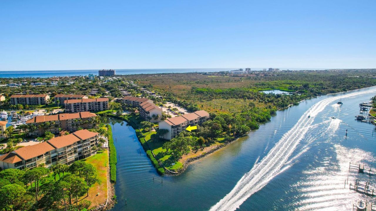 1001 Seafarer Circle, Unit 305, Jupiter, FL 33477 Photo