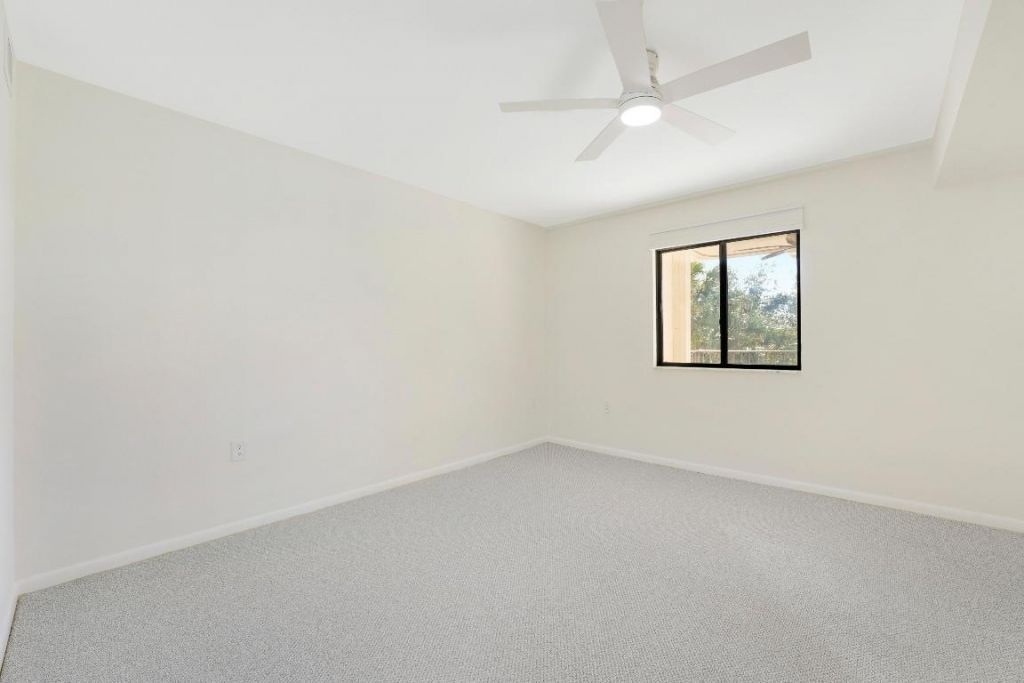 1001 Seafarer Circle, Unit 305, Jupiter, FL 33477 Photo