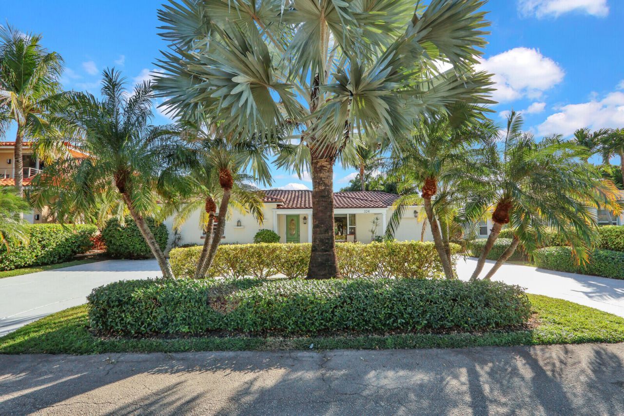 324 Blossom Lane, Palm Beach Shores, FL 33404 Photo