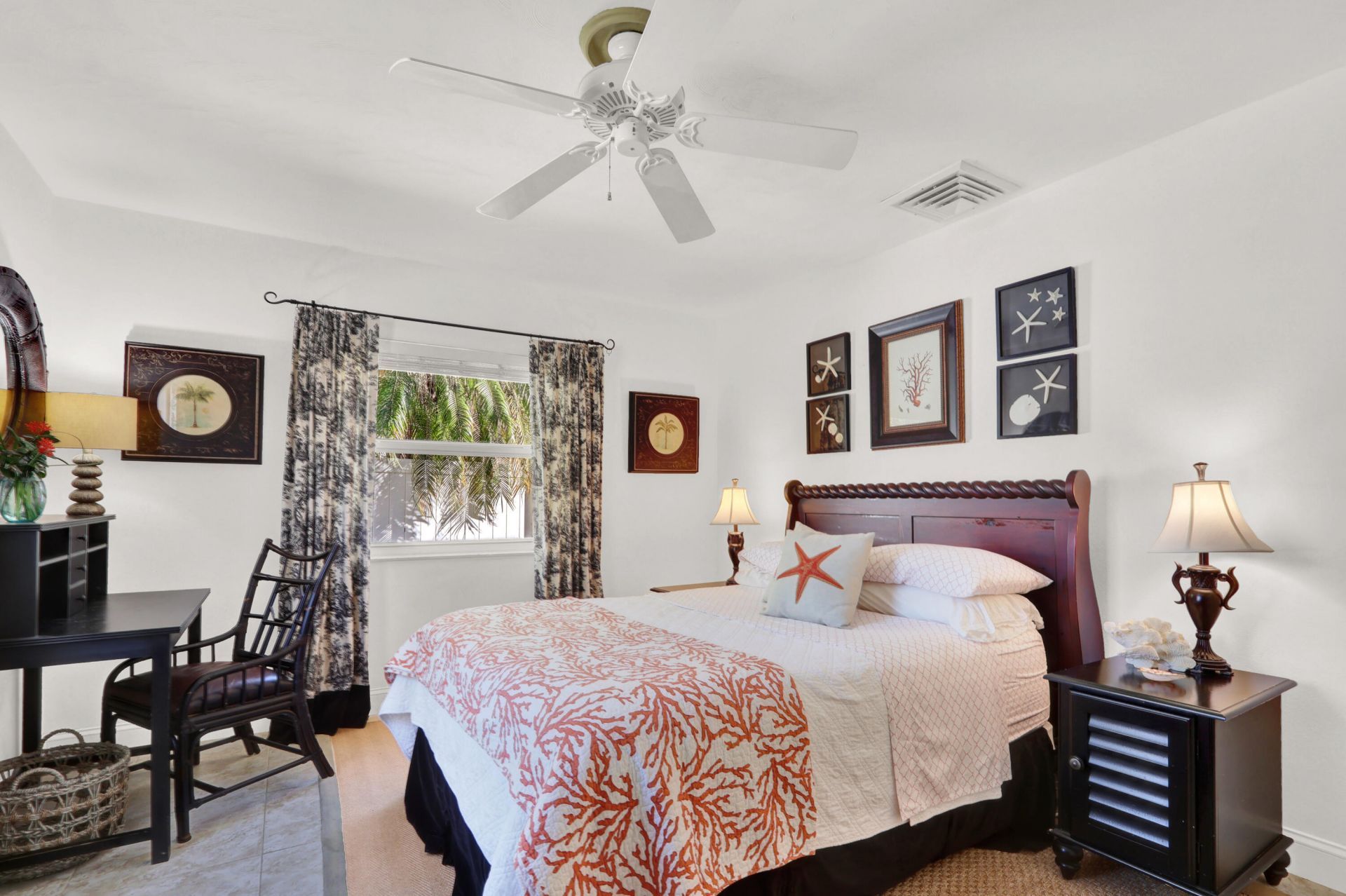 324 Blossom Lane, Palm Beach Shores, FL 33404 Photo