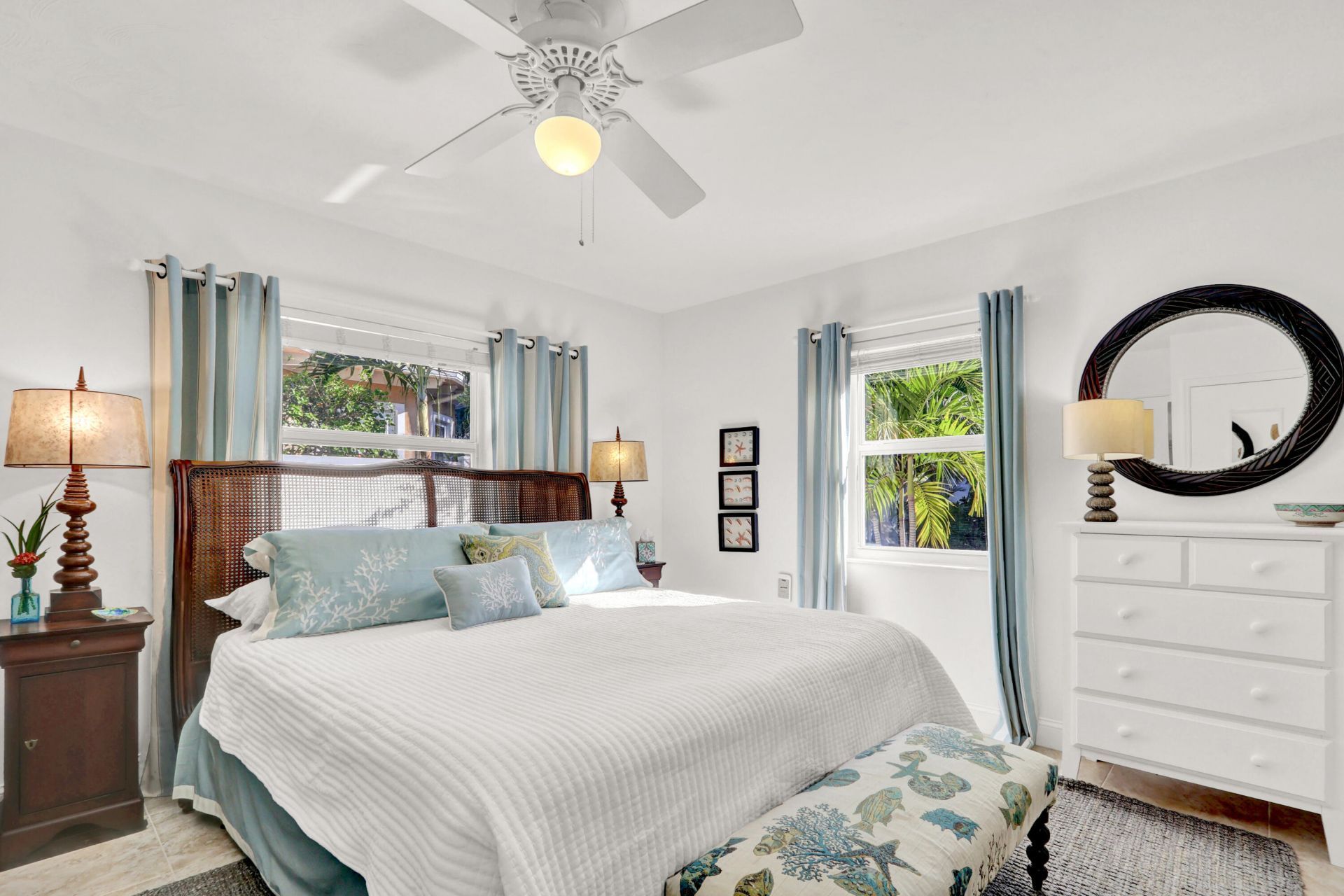 324 Blossom Lane, Palm Beach Shores, FL 33404 Photo