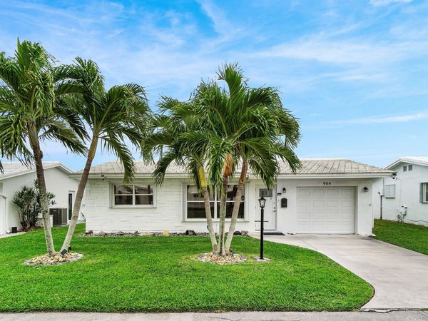 904 SW 5th Avenue, Boynton Beach, FL 33426