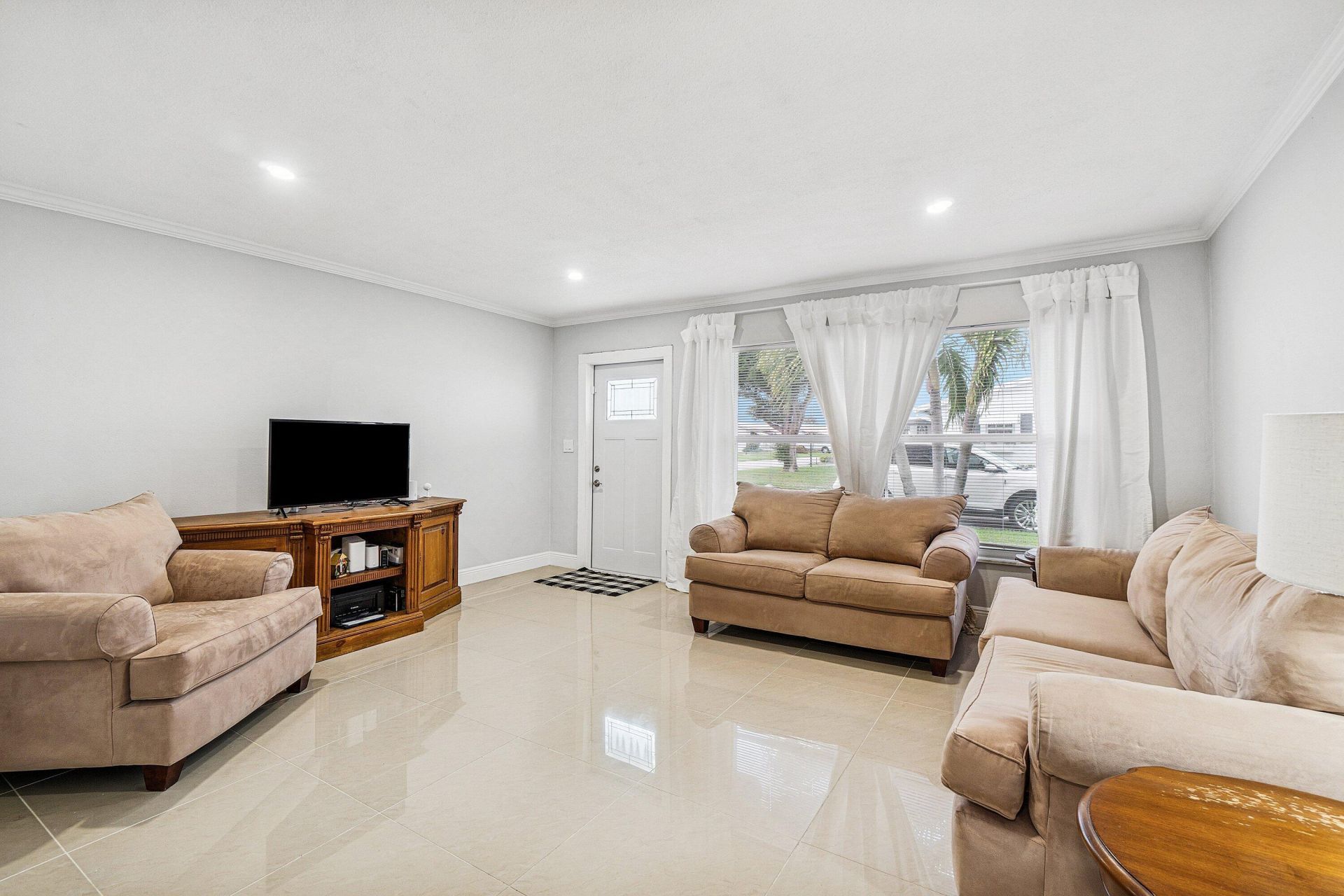 904 SW 5th Avenue, Boynton Beach, FL 33426 Photo