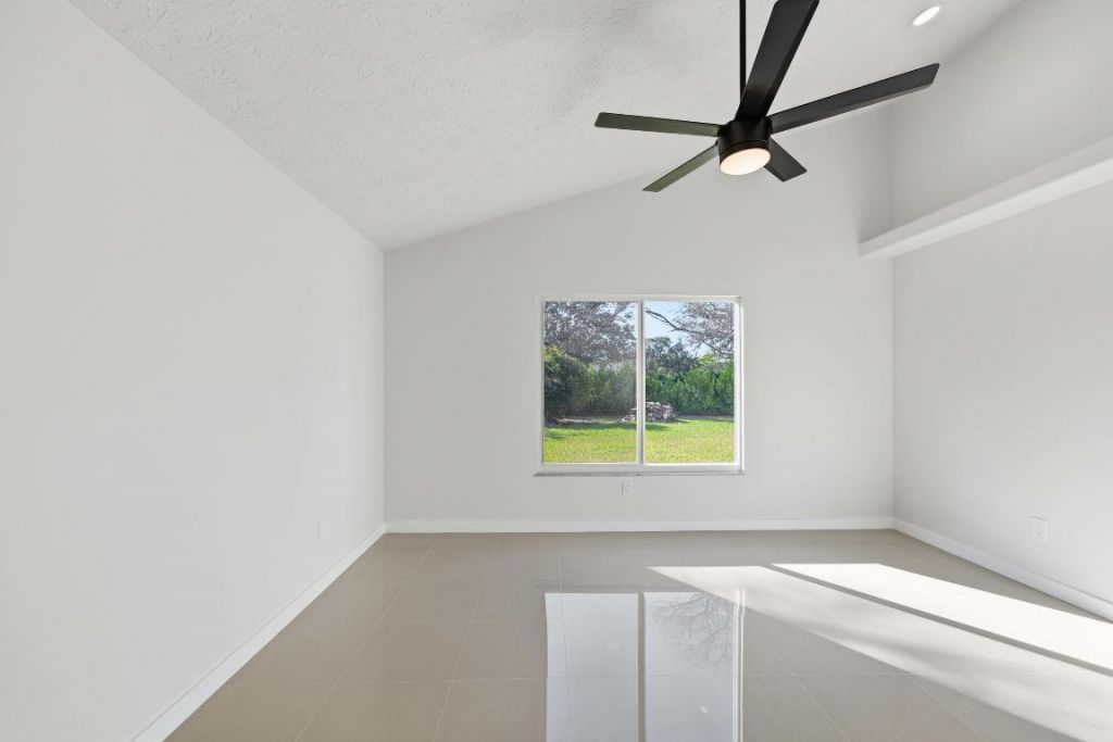 3031 SE Galt Circle, Port Saint Lucie, FL 34984 Photo